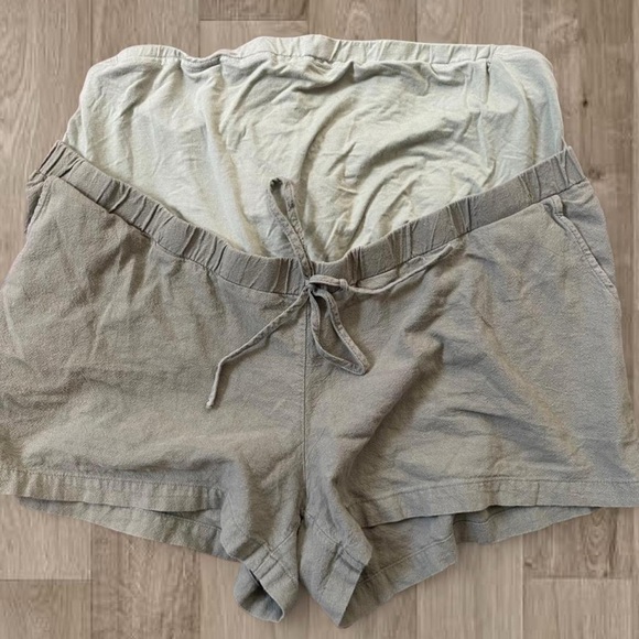 Maternity Bundle L/XL - Picture 3 of 9